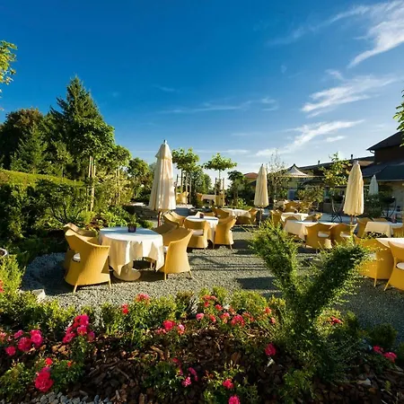 Отель Winzer Wellness & Kuscheln
