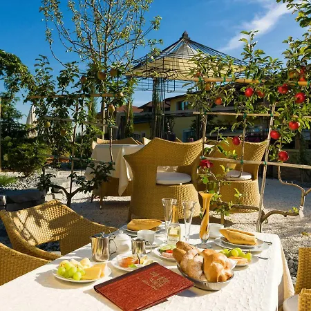 Winzer Wellness & Kuscheln 酒店