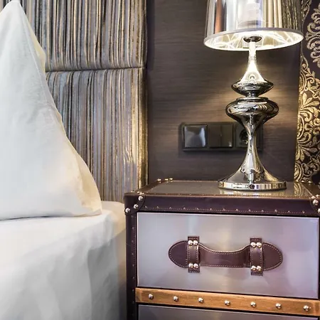 Отель Winzer Wellness & Kuscheln